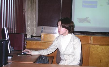 Для разъяснения сложного материала Татьяна Геннадьевна применяет на уроках физики современные технологии.